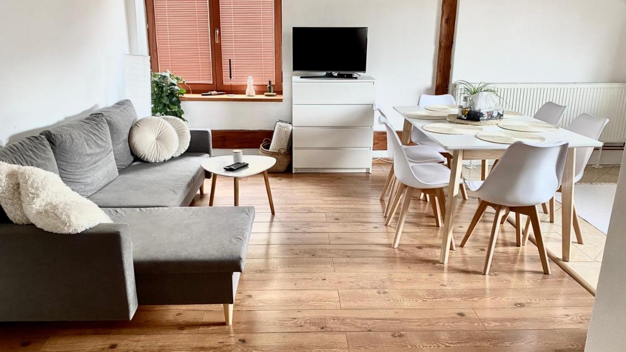 Sunny Attic Apartment Zvolen Dış mekan fotoğraf